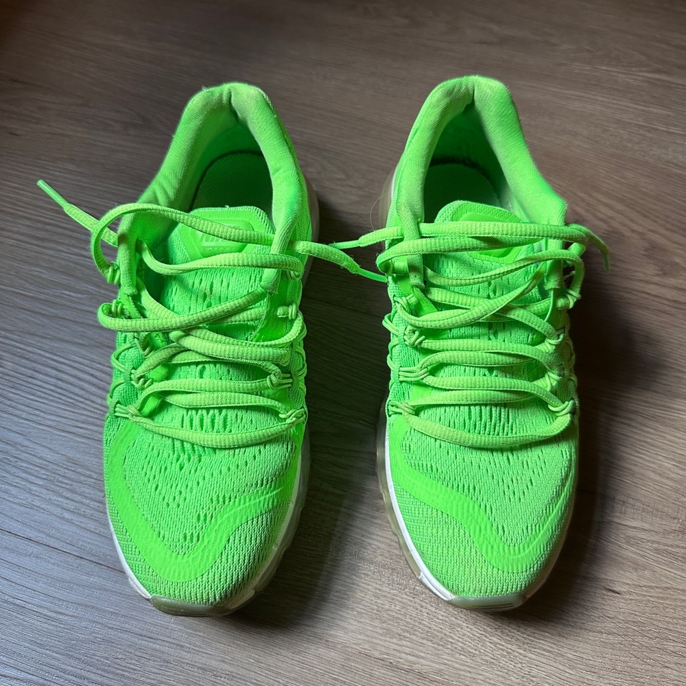 Vibrant Green Nike Air Max